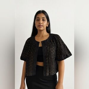 Nicole Miller Black & Gold Cropped Jacket Women’s Size 10 Puff Sleeve